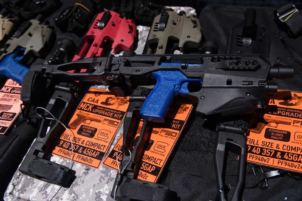 US tightens rules on converting pistols to long guns