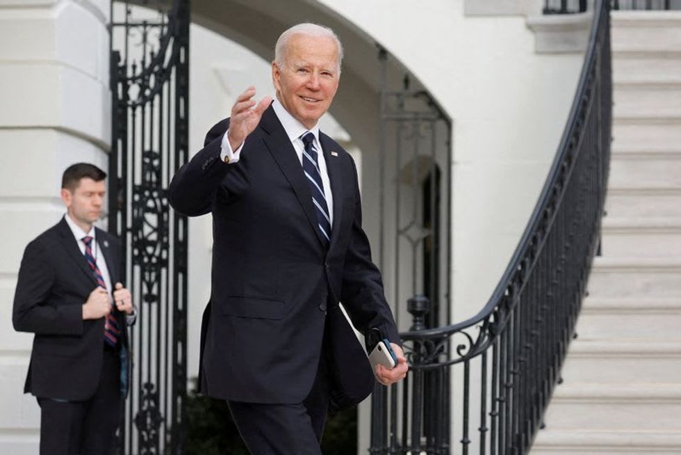 Biden taps problem-solver Bob Bauer as personal lawyer in document probe