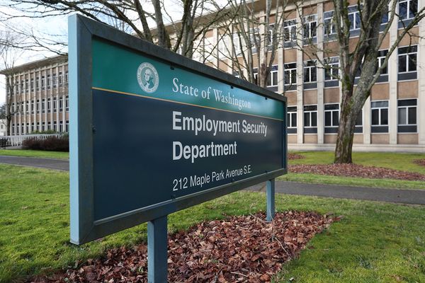 Jobless workers living 'surrealistic nightmare' as recession looms