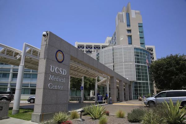 Truth? Or a simple dream? Lawsuit by man claiming he woke during surgery goes to trial