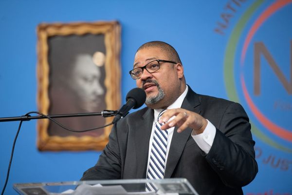 Manhattan District Attorney Alvin Bragg asks to review ex-prosecutor’s book about Trump investigation