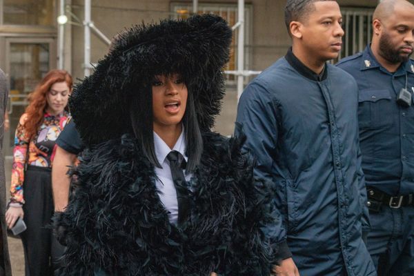 Rapper Cardi B visits NYPD academy, speaks at ‘Girl’s Talk’ event as she fulfills community service for club attack