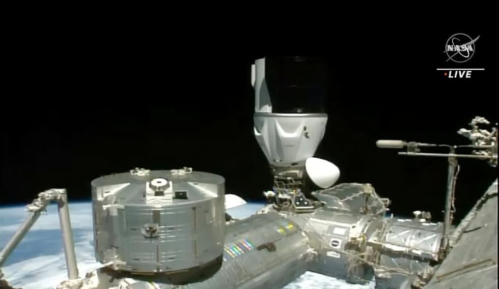 SpaceX Dragon crew enter International Space Station