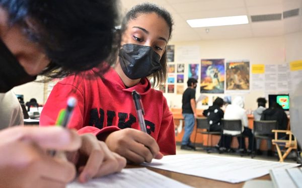 In LA, Clooney-backed school works to boost Hollywood diversity