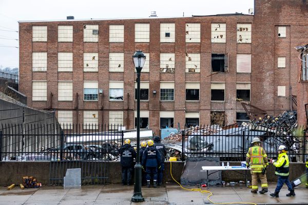 At least 2 people killed and 5 still missing in Pennsylvania chocolate factory explosion