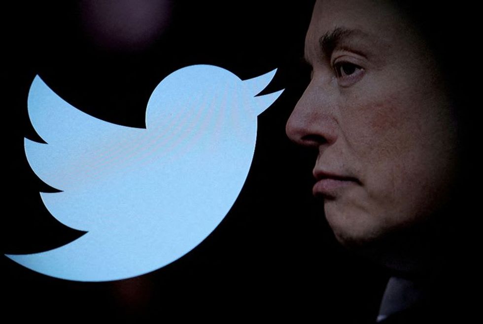 Elon Musk puts $20 billion value on Twitter