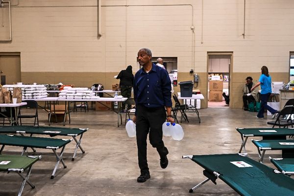 'Like a war zone': volunteers travel miles to tornado-hit Mississippi