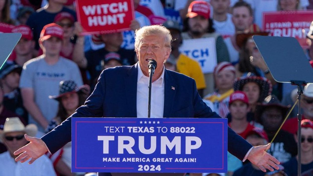 Watch: Donald Trump about to speak in Iowa following stay in D.C. elections case