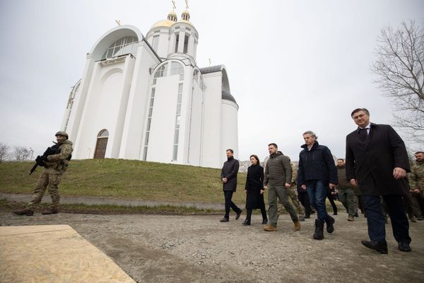 Zelensky marks Russian war crimes as civilian attacks continue