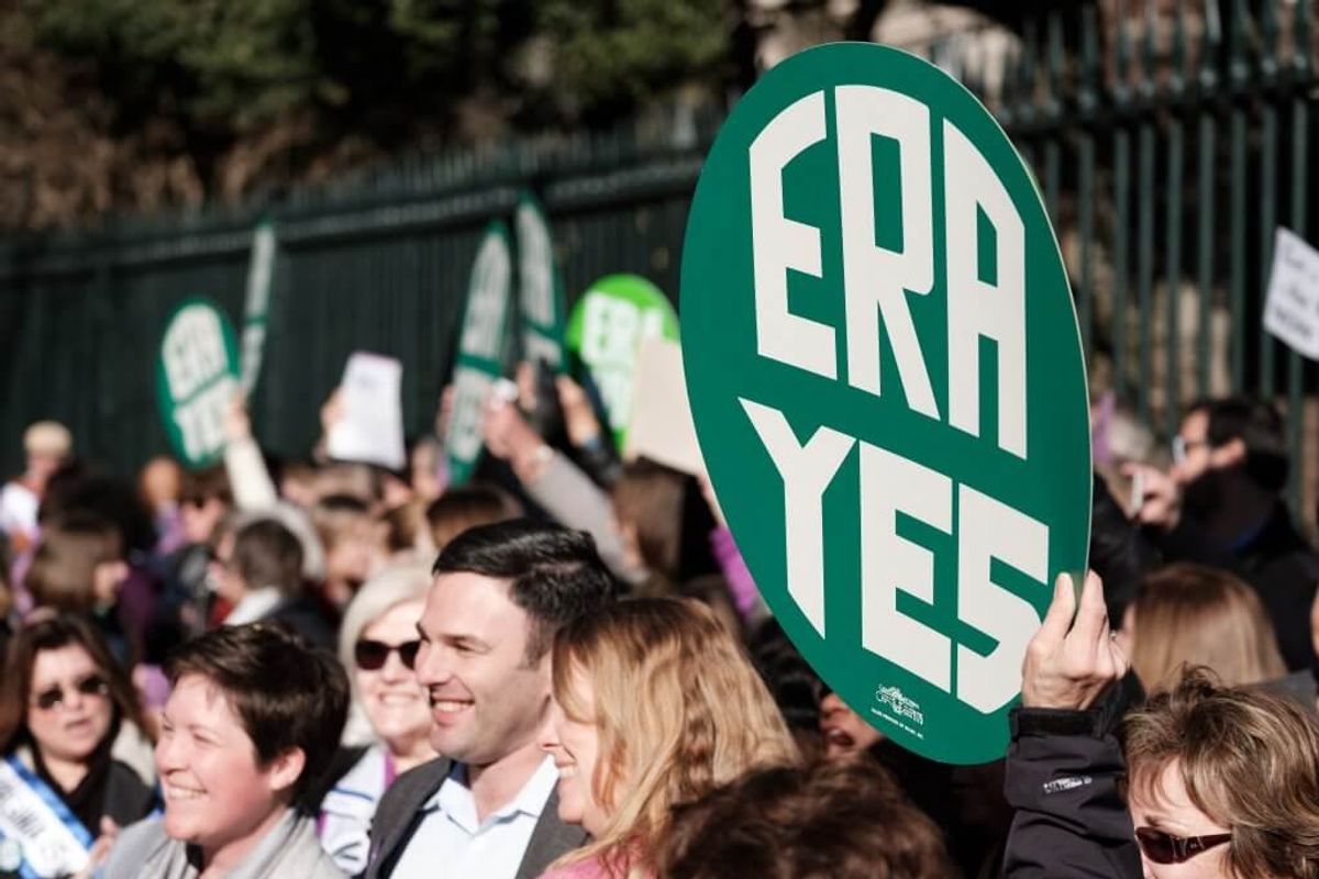 Despite setbacks, resolution calling for Congress to ratify the ERA clears Michigan House