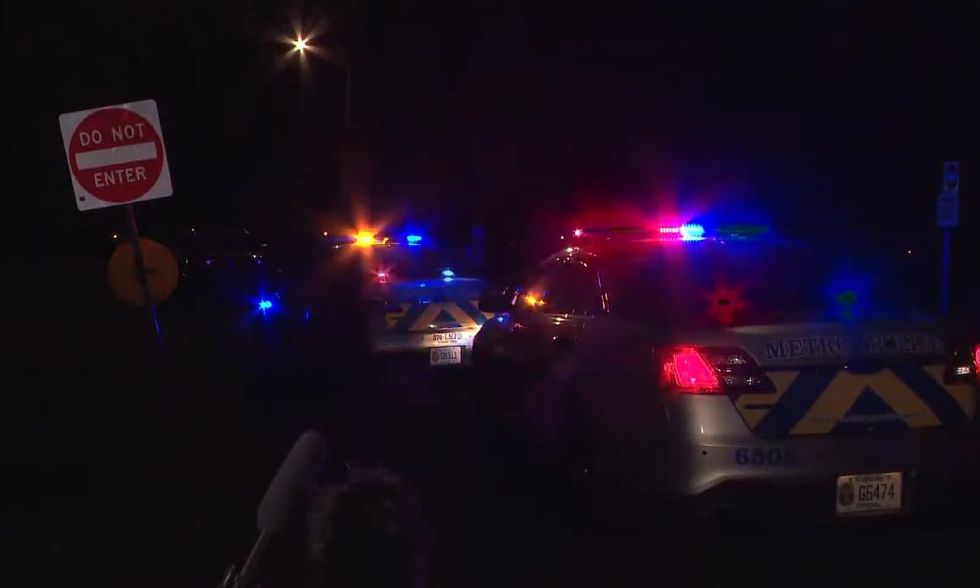 6 shot, 2 killed, in new mass shooting in Louisville