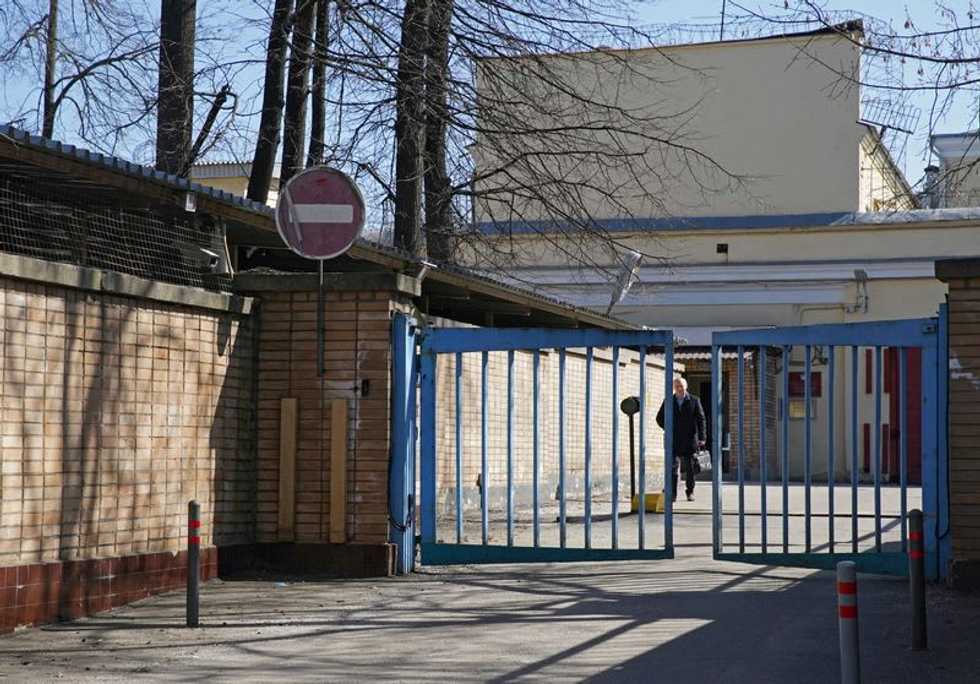 U.S. envoy pays first visit to WSJ reporter Gershkovich in Moscow prison