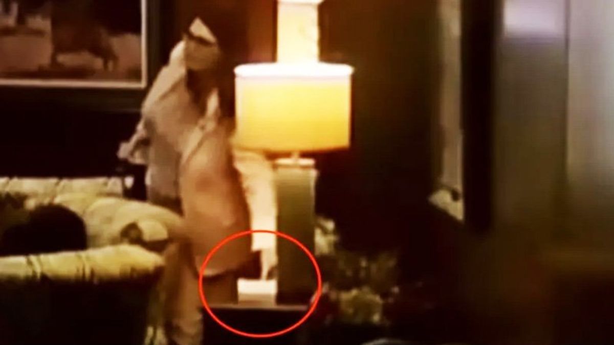 Mysterious Arizona House Bible swiper turns out to be a Dem lawmaker and ordained minister