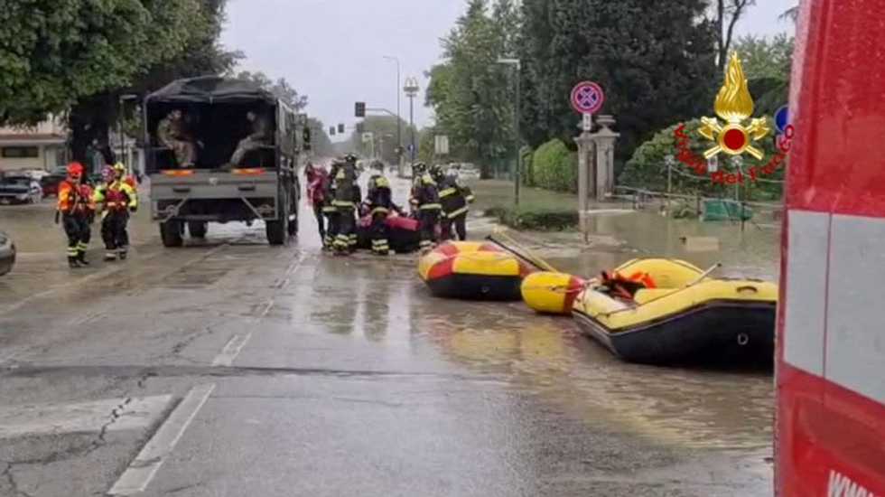 Three dead and thousands evacuated as floods hit northern Italy