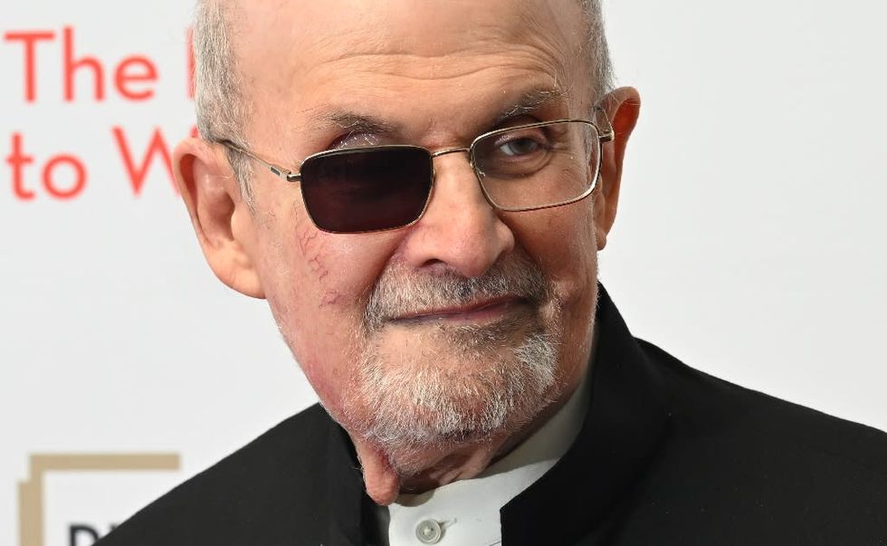 Rushdie says 'struggle continues' in first public appearance since attack
