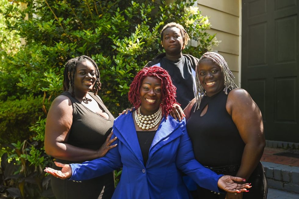 Single mom was ‘barely making it.’ Now she’s graduating from college