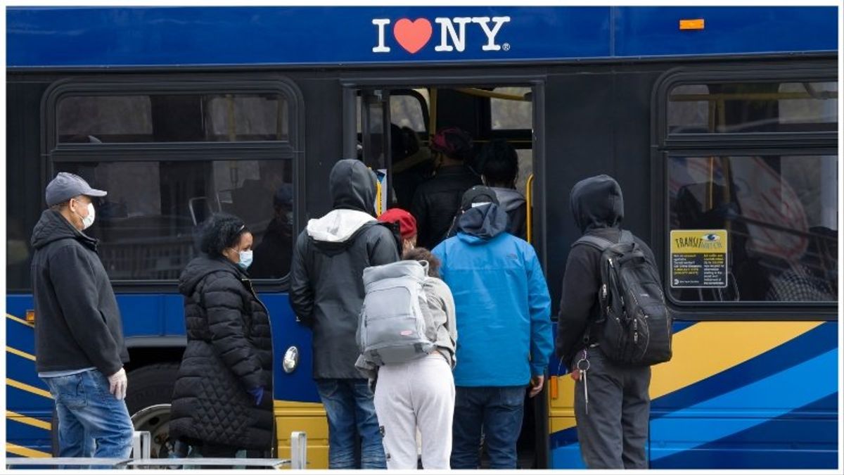 Attacker douses NYC bus driver with lighter fluid after beating him: report