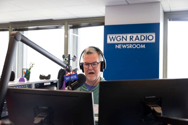 Congress tries to save AM radio as automakers threaten to pull the plug