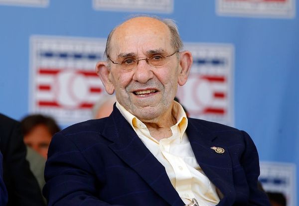 US charges nine in art, sports memorabilia theft conspiracy