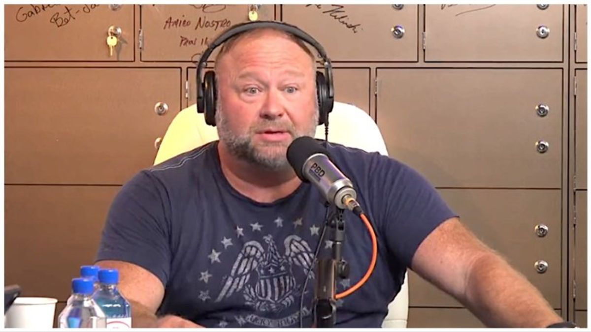 Alex Jones believes the 'deep state' is planning to assassinate Trump