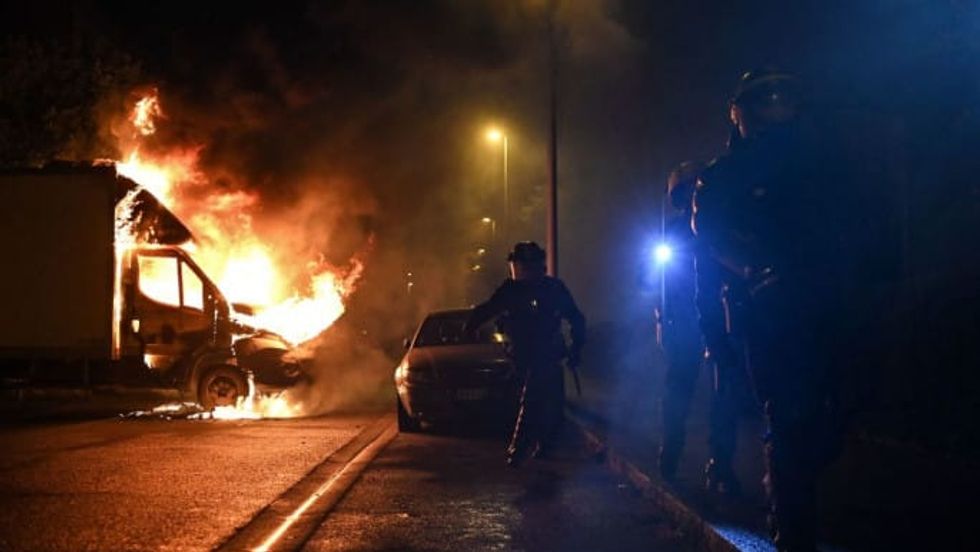 France deploys 45,000 police to quell 'unacceptable' riots