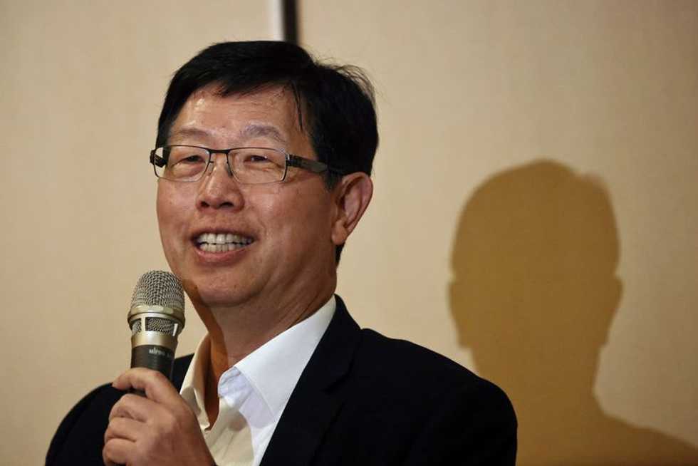 Foxconn chairman holds talks with Sharp employees in Japan