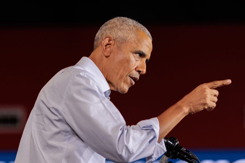 Barack Obama reveals summer 2023 reading list, supports anti-book ban initiatives