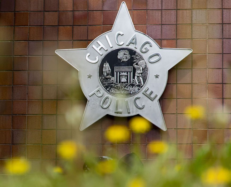 10-year-old in custody after firing gun at Chicago police