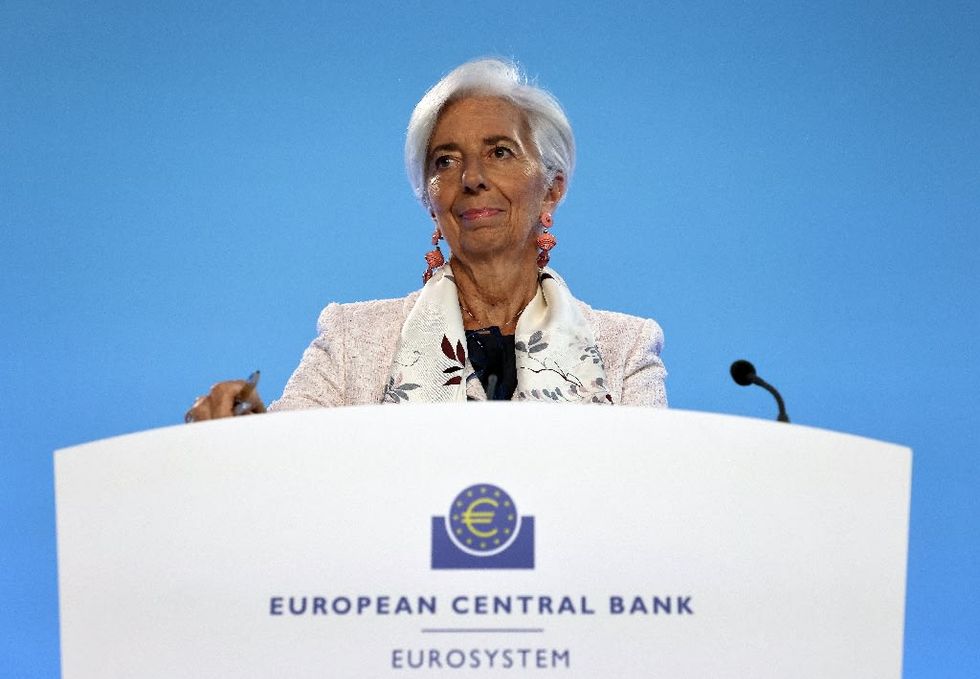 European stocks rally, Wall Street slumps on interest rate concerns