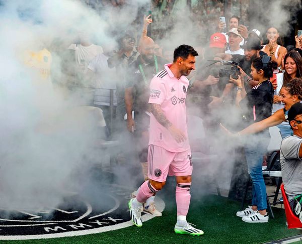 Messi mania up close and personal, as fans travel to Miami to watch soccer phenom