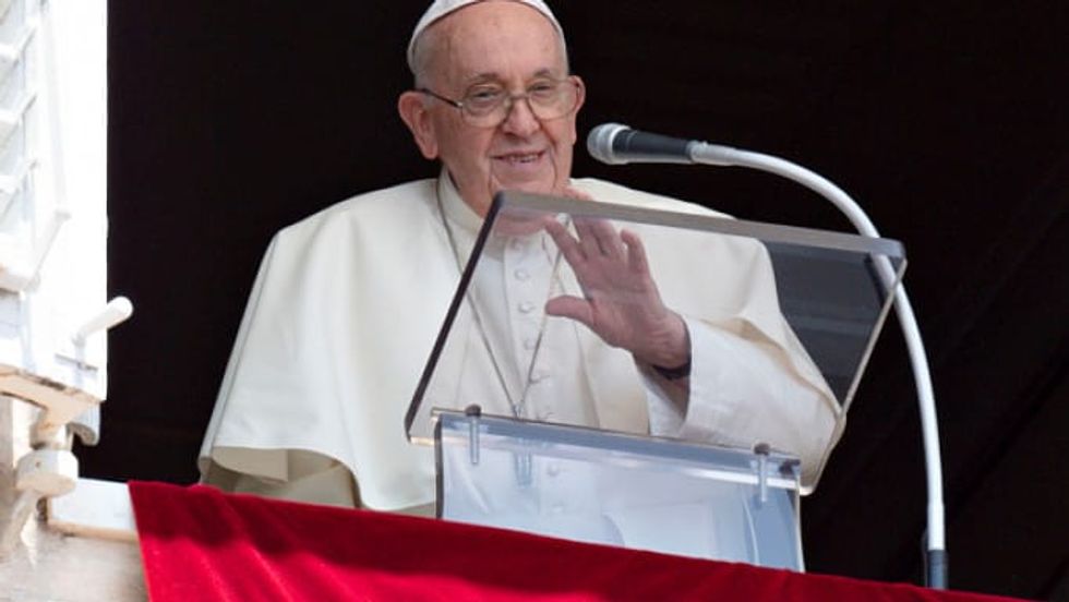Pope Francis urges Russia to return to Ukraine grain deal