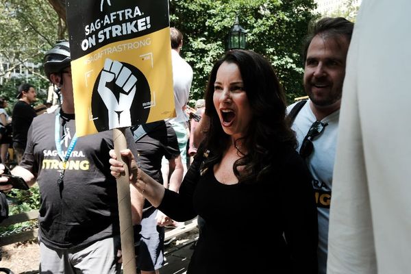 Hollywood A-listers donate millions to aid striking actors