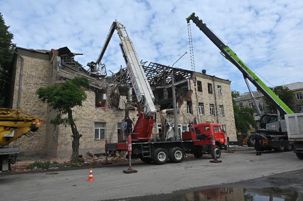 Russia strikes Ukraine blood center, aeronautics group: Zelensky