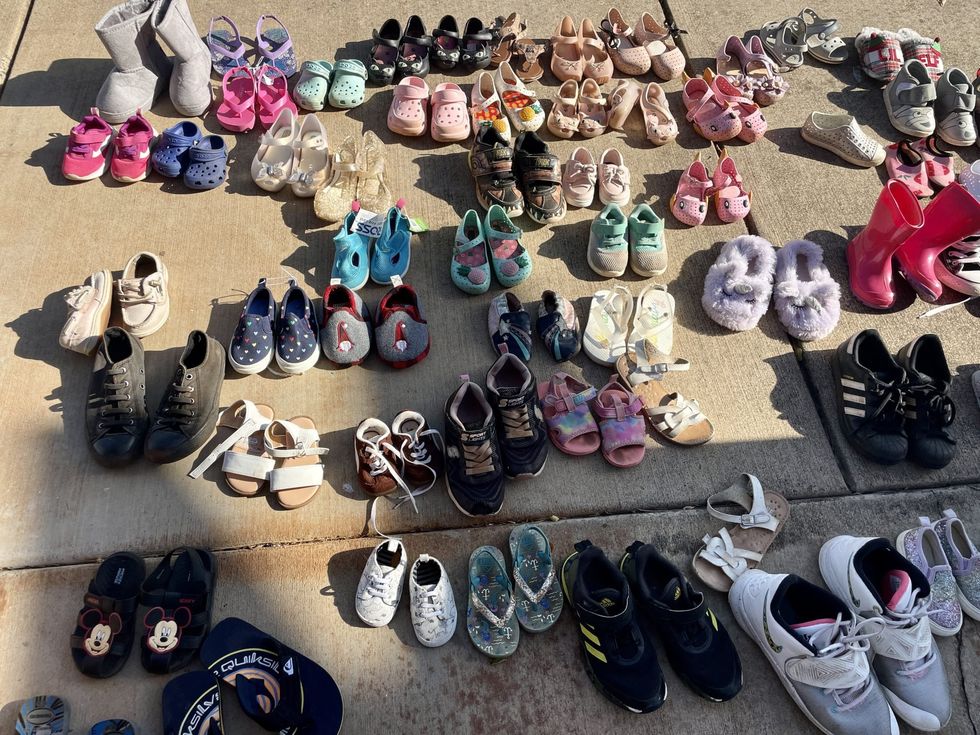 Many Maui fire survivors are struggling to find aid even as it pours in