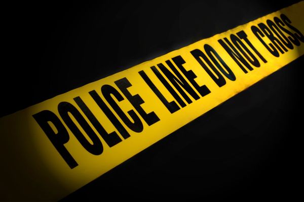 Teen crossing Long Island Expressway in Queens fatally struck by SUV driver