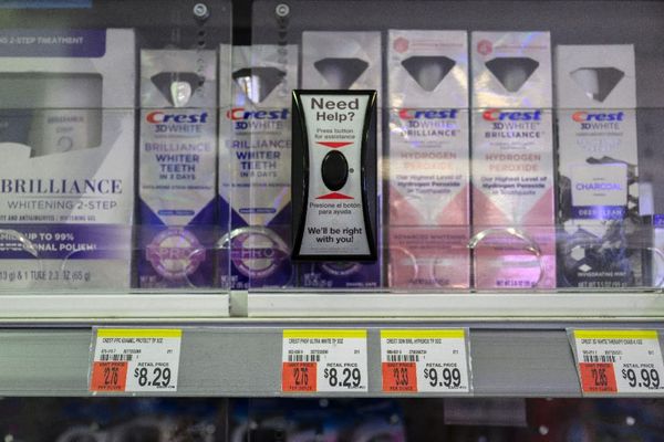 Some U.S. shoppers fearful as organized retail theft rises