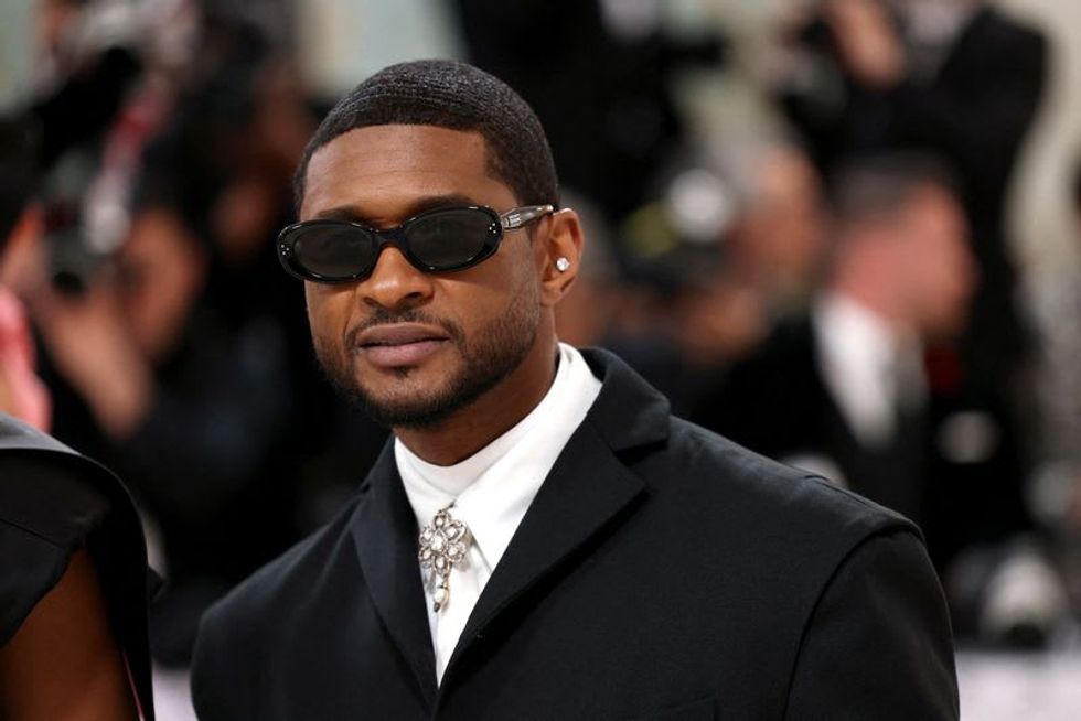 R&B star Usher to headline Super Bowl 58 Halftime Show
