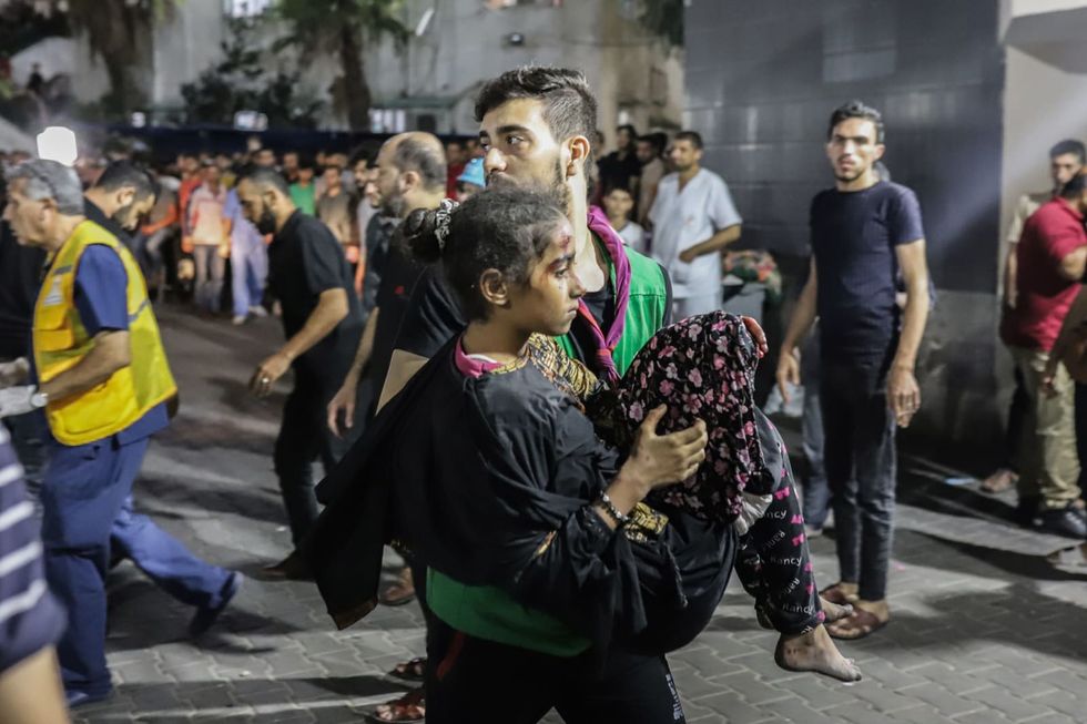 Many dead and injured after strike on Gaza hospital