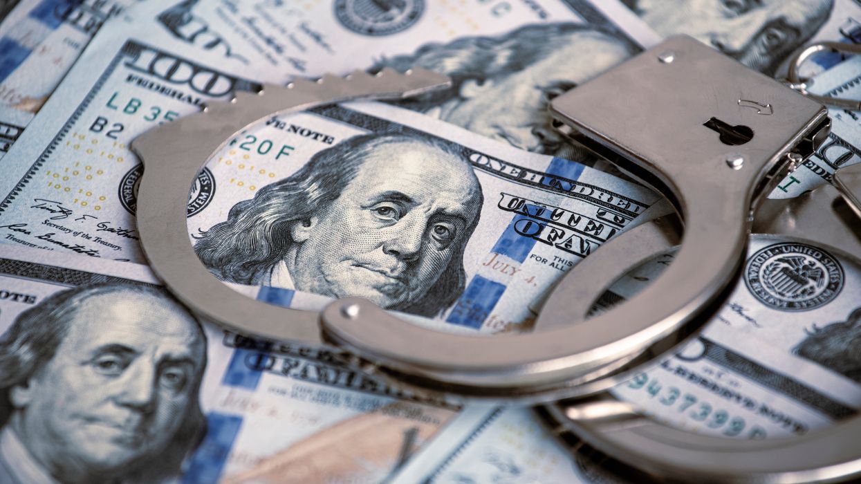 California congressman loses nearly $10K in mail theft