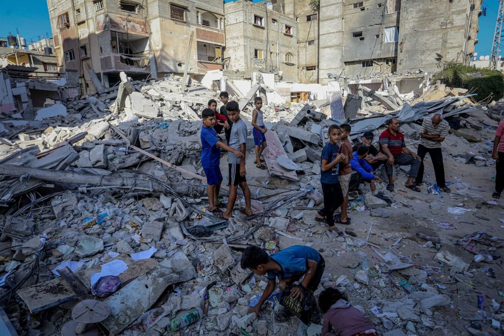 Israeli army bombs hundreds more targets in Gaza overnight