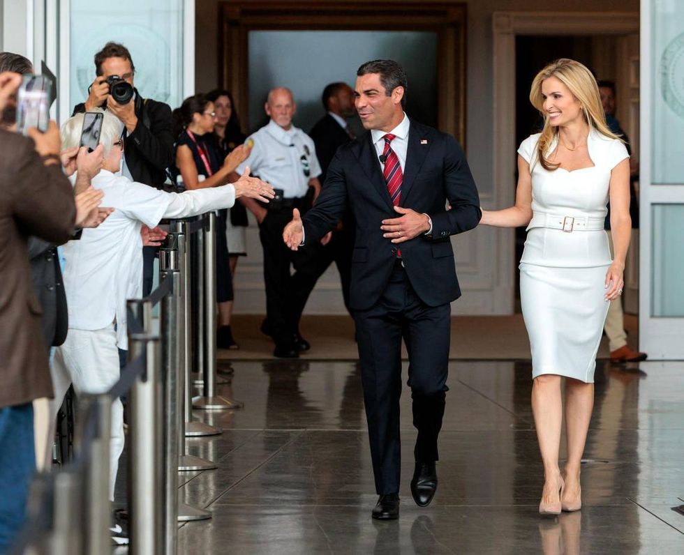 Miami Mayor Suarez’s secret side gigs included advising associates of Kremlin-linked oligarch