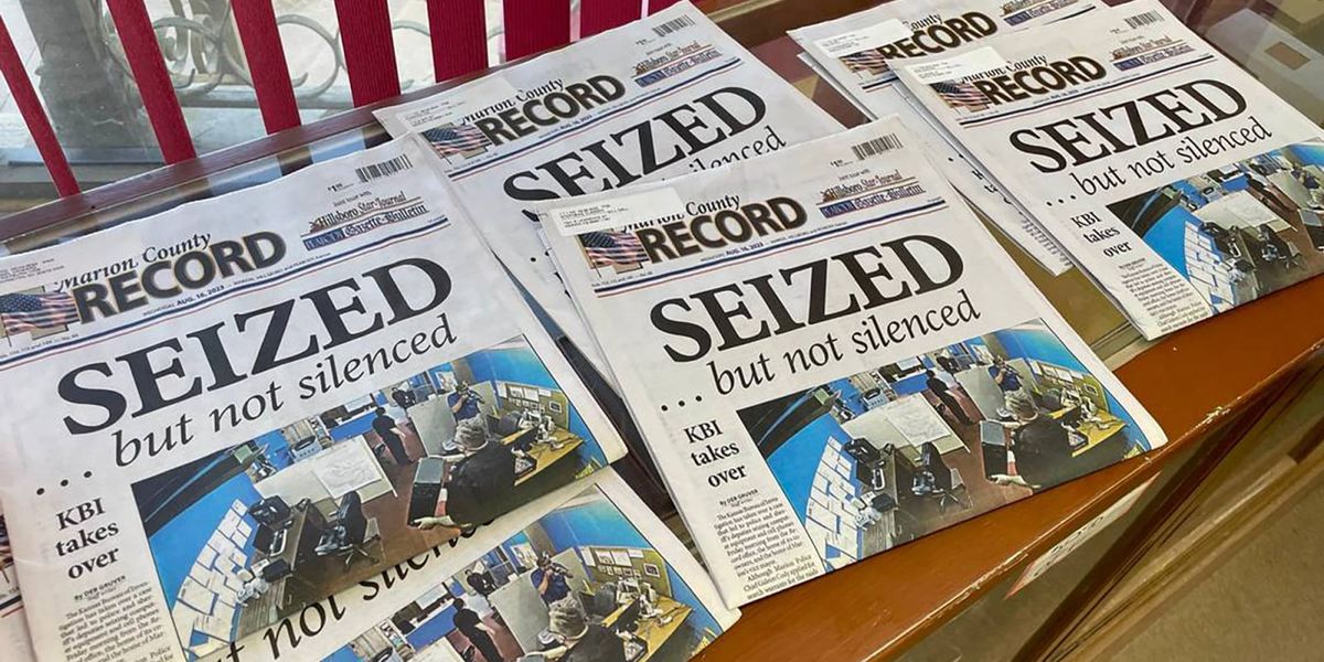 Judge asked to allow cameras in court for former Kansas police chief(01)