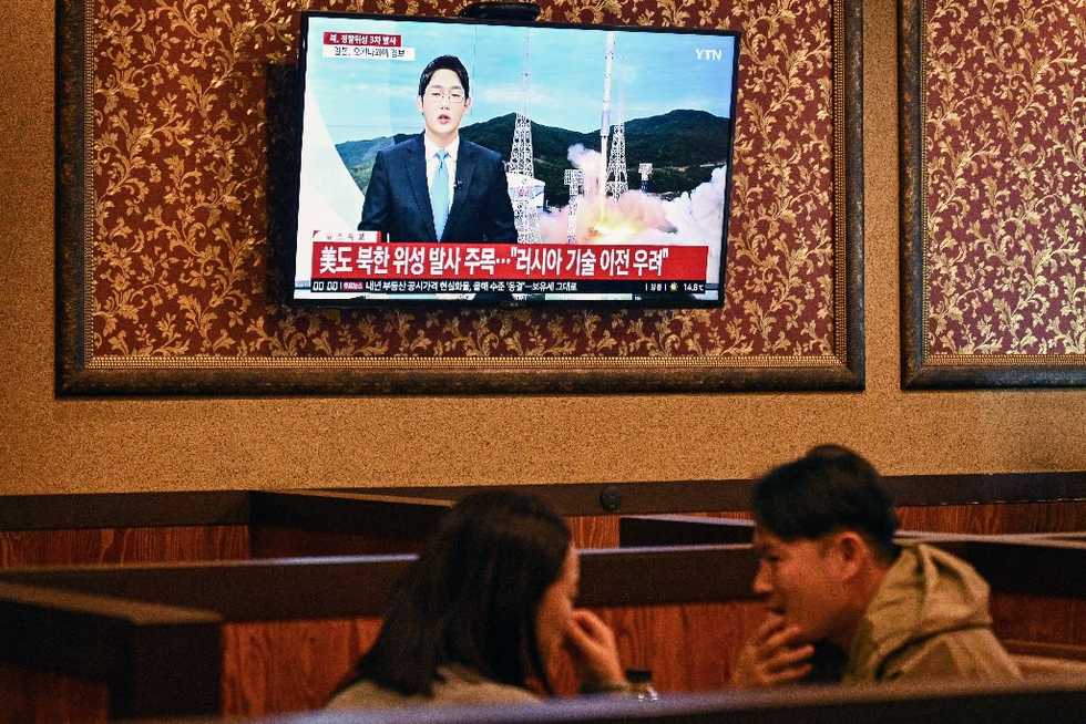 North Korea to send new weapons to border after spy satellite launch