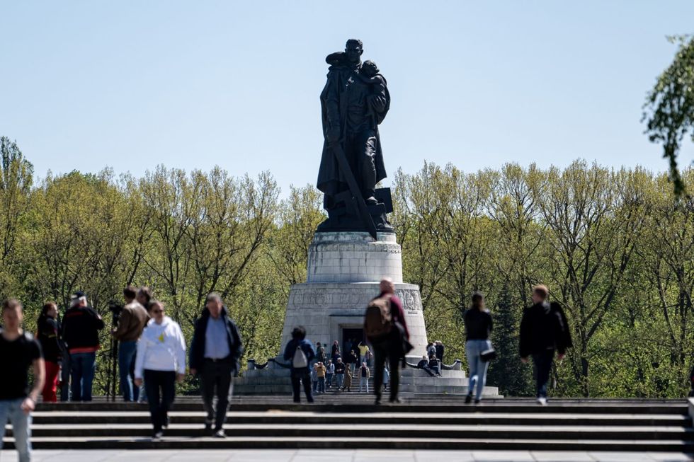 More than 20 swastikas daubed on Soviet war memorial in Berlin