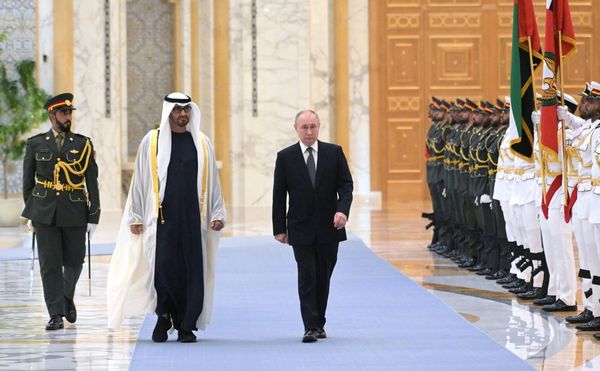 Putin visits United Arab Emirates on rare foreign trip
