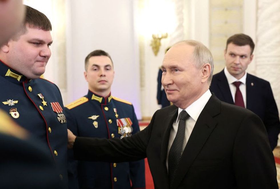 Putin tells soldiers: I will run for president again in 2024