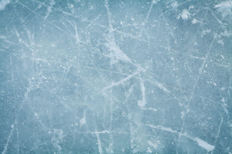 More than 100 people rescued from ice floe in Minnesota lake