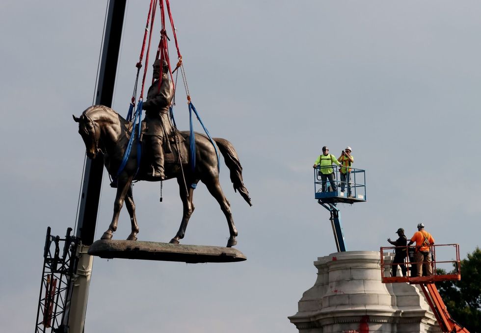 The U.S. is removing Confederate statues but Florida wants to keep them