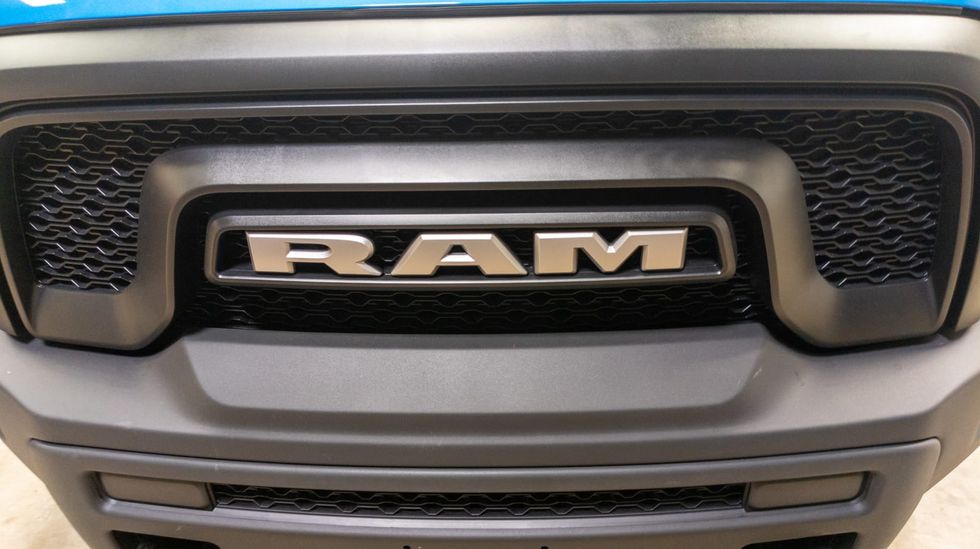 Engine maker agrees to pay $1.67 billion to California and EPA to settle record pickup truck pollution case