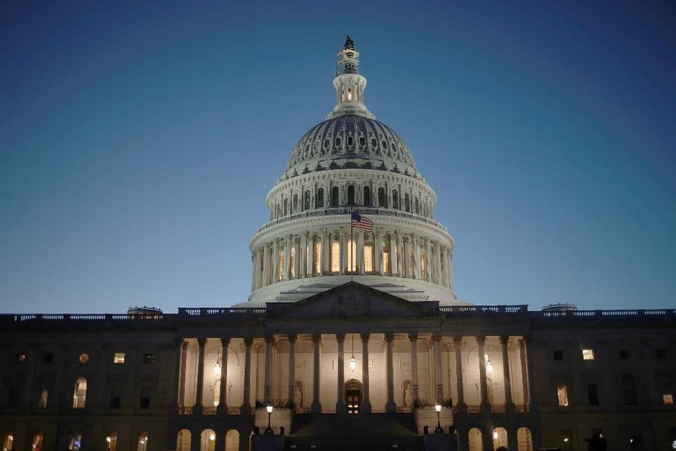 U.S. lawmakers approve stopgap bill to avert government shutdown